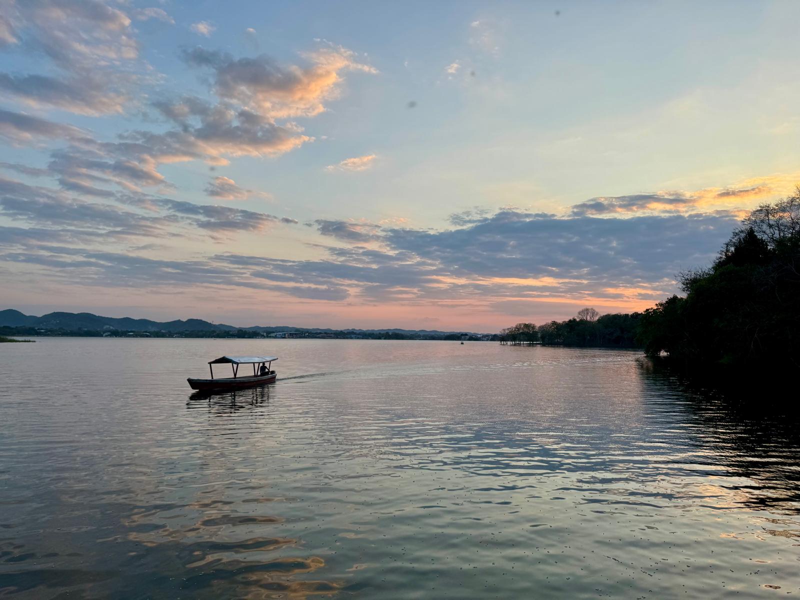 Meer van Petén Itzá Flores