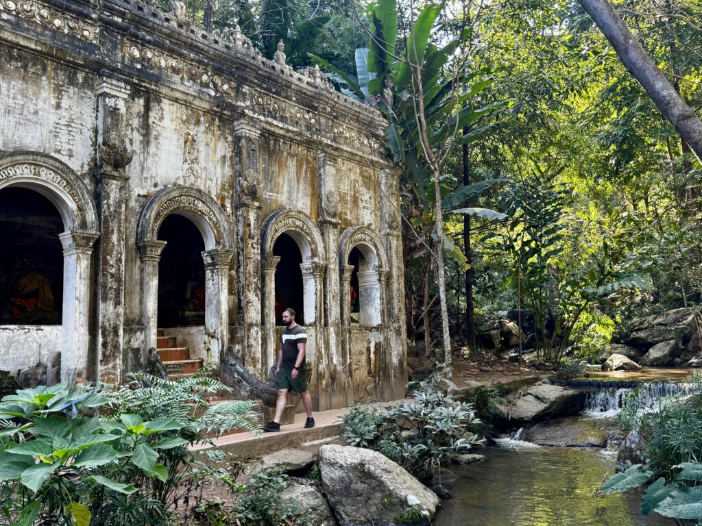 Wat Pha Lat
